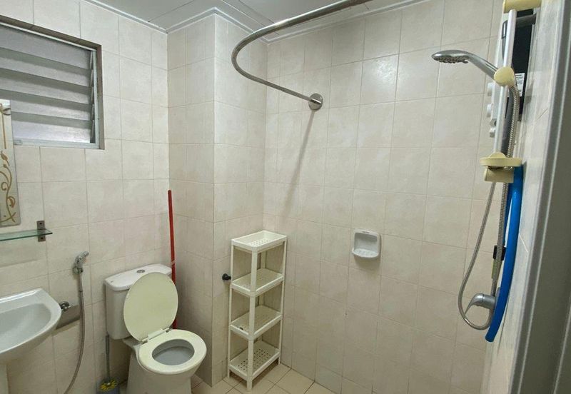 Millennium Place @ Millennium Square