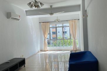 Millennium Place @ Millennium Square