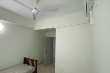 Millennium Place @ Millennium Square