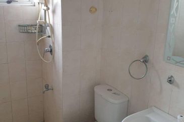 Millennium Place @ Millennium Square