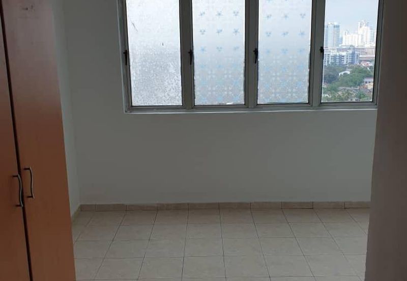 Millennium Place @ Millennium Square