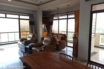 Mutiara Oriental Condominium