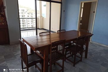 Mutiara Oriental Condominium