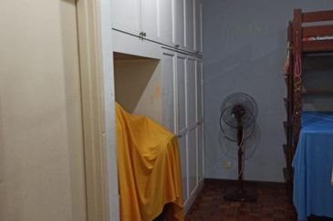 Mutiara Oriental Condominium