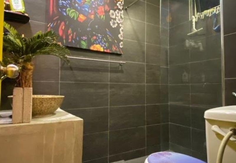 Mutiara Oriental Condominium