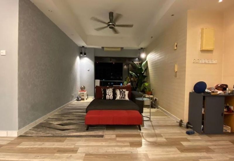 Mutiara Oriental Condominium