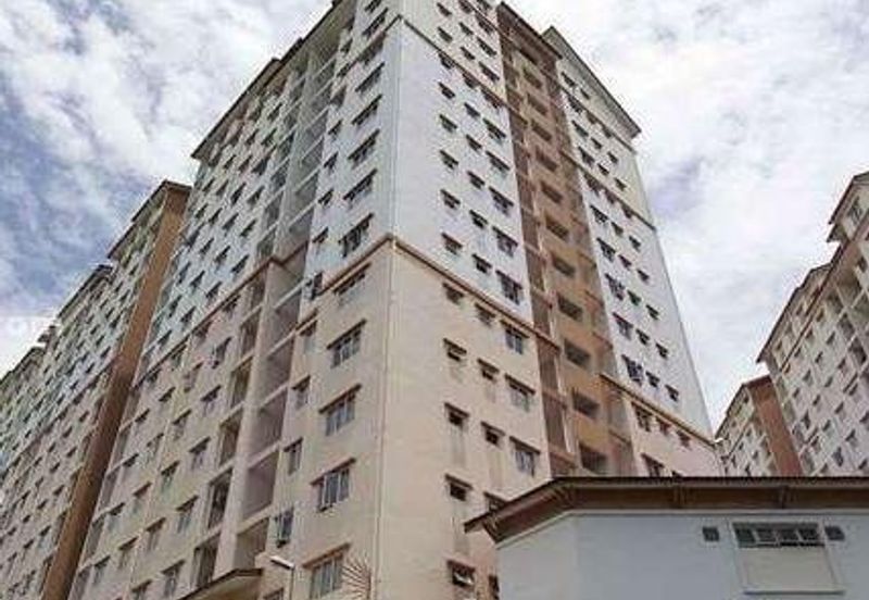 Bayu Puteri Apartment