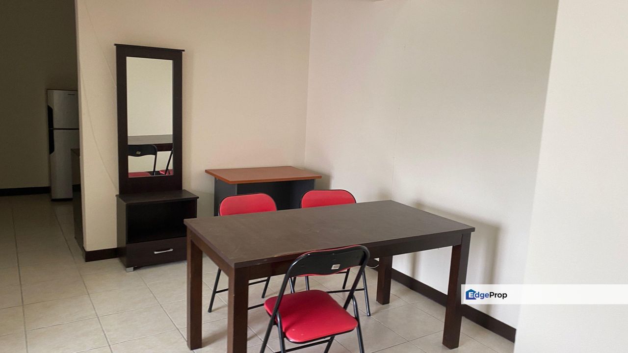 Cova Villa next to MRT Kota Damansara , Selangor, Kota Damansara