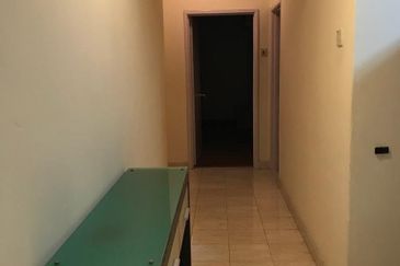 Mutiara Oriental Condominium