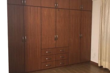 Mutiara Oriental Condominium