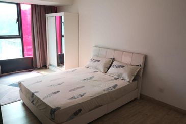 Halo Sunday @ Empire City