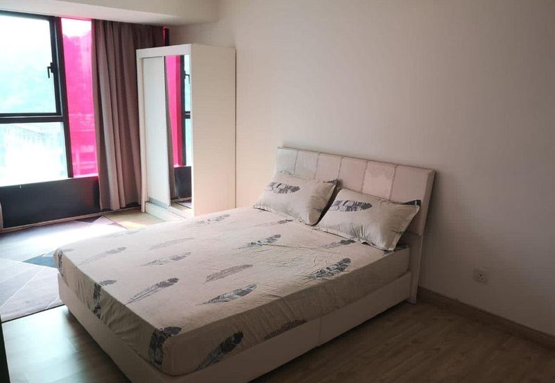 Halo Sunday @ Empire City