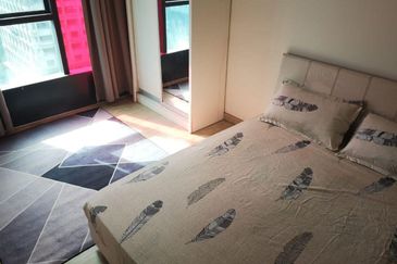 Halo Sunday @ Empire City