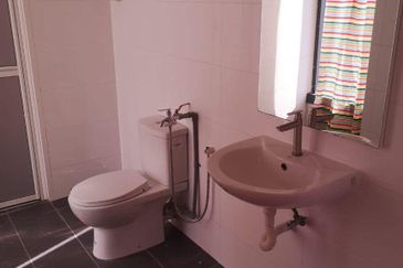 Halo Sunday @ Empire City