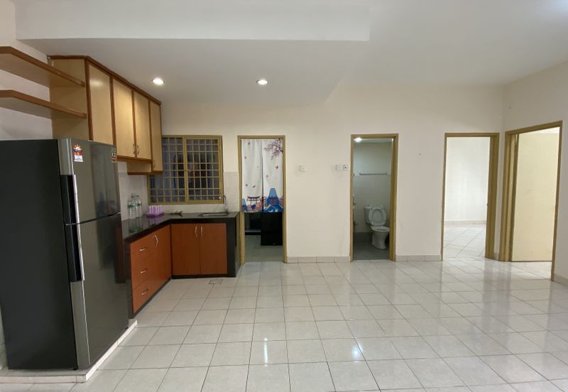 Bayu Puteri Apartment