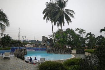 Mutiara Oriental Condominium