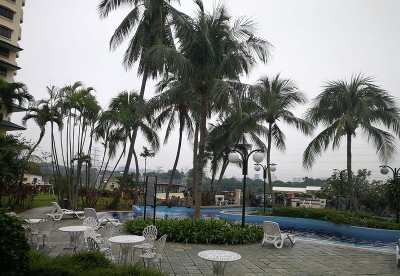 Mutiara Oriental Condominium