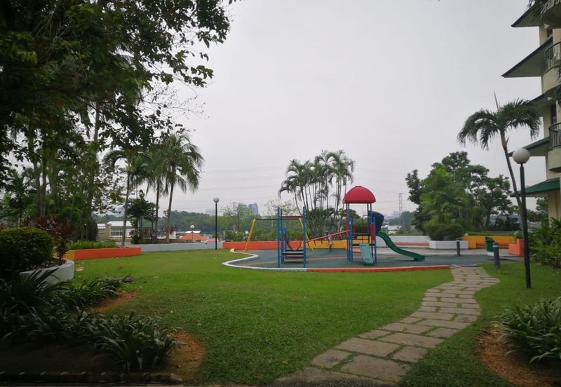 Mutiara Oriental Condominium