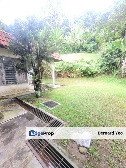 Serene location, huge land & great for a re-built, Kuala Lumpur, Bangsar