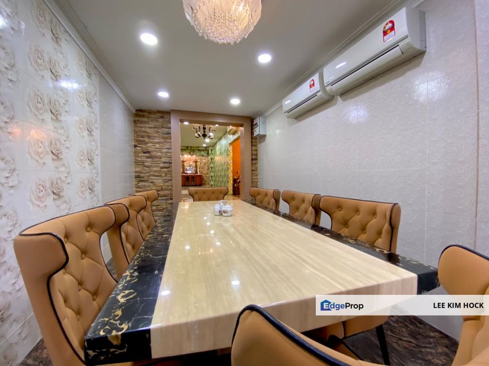 Luxury Individual Bangalow In Taman Bukit Serdang, Seri kembangan, Price Dropped !!, Selangor, Seri Kembangan