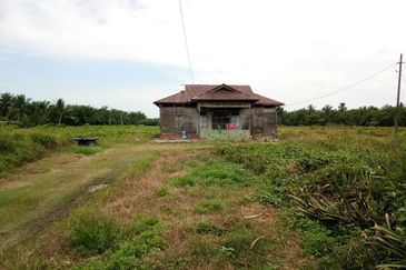 PEKAN JERAM JALAN KAPAR-K.SELANGOR
