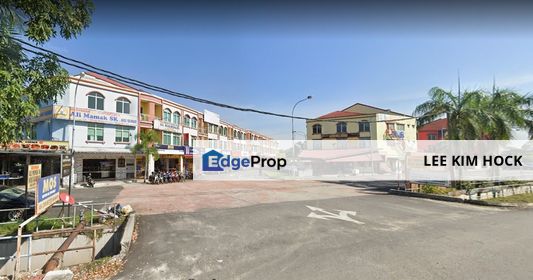 3 Storey End Lot Shop Office In Kristal Klang Commercial Centre, Batu Belah, Klang, Selangor, Klang