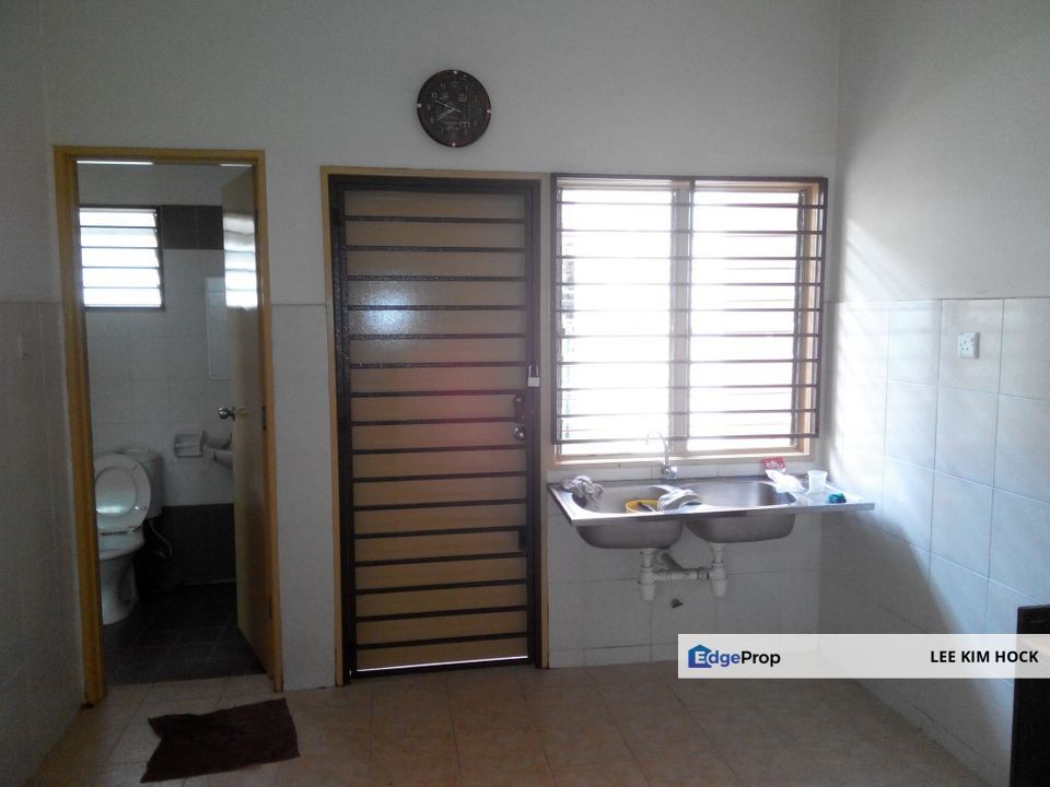 2 Storey Terrace House In Bandar Bukit Raja, Klang, Selangor, Klang
