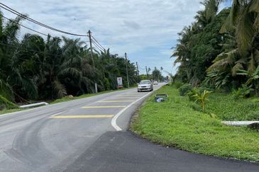 West Port, Pulau Indah