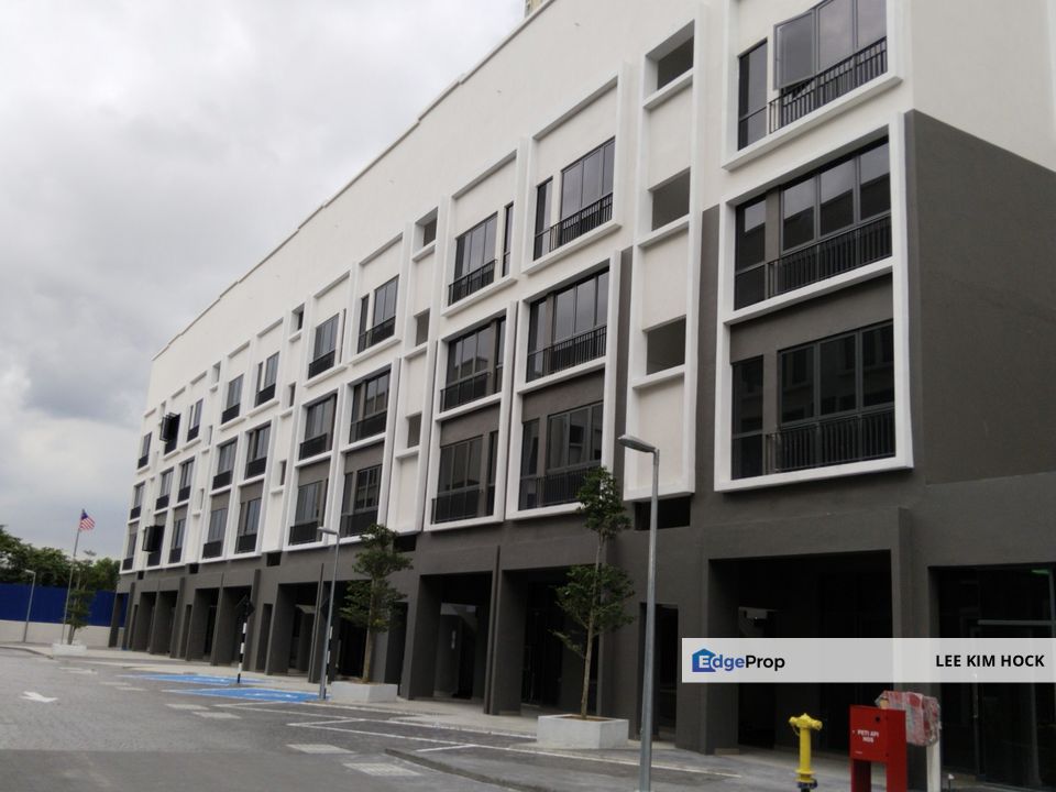 EduSentral Setia Alam, Brand New Office Lot With Private Lift, Selangor, Klang