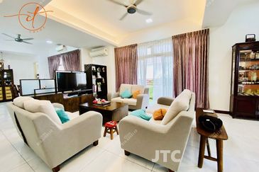 Casa Idaman, Setia Alam