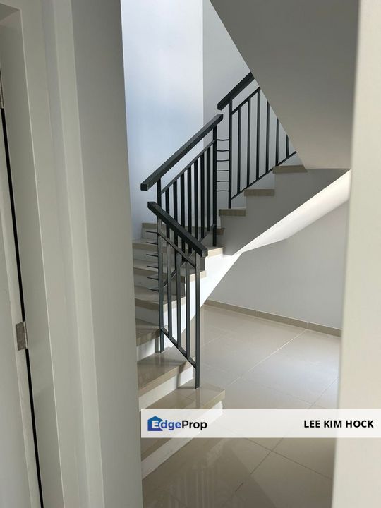 Amani Residence, Bandar Puteri, Puchong, Duplex Big Size 4 Car Parks, Selangor, Puchong