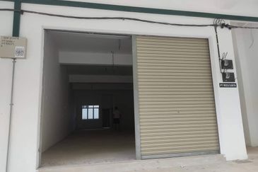 2 Storey Shop Office In Taman Wira Perdana, Gua Musang, Kelantan For Sale