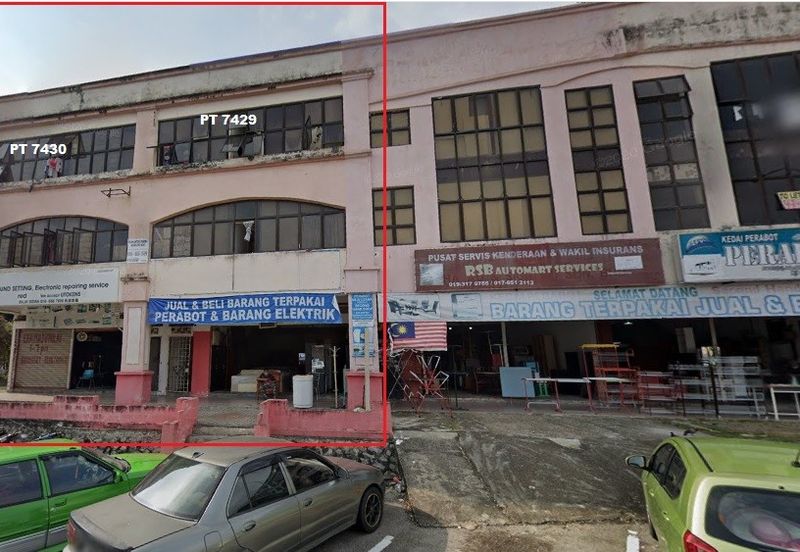 2 Adjoining 3 Storey Shop Office In Putra Points, Bandar Baru Nilai, Nilai