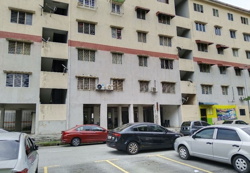 Flat PKNS, Seksyen 7