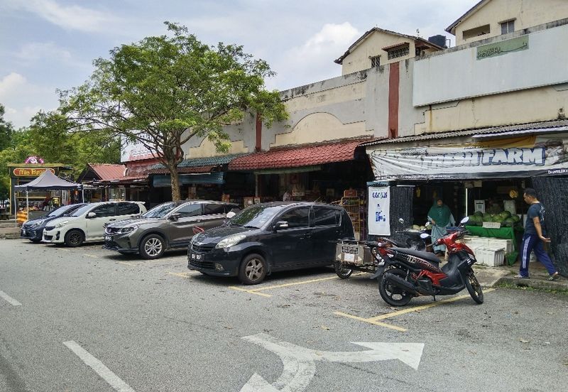 Flat PKNS, Seksyen 7