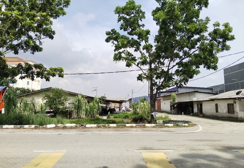 9.41 acres Freehold Agriculture Land Zone Industrial