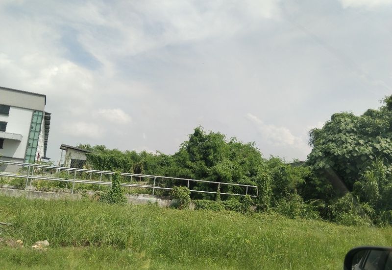 9.41 acres Freehold Agriculture Land Zone Industrial