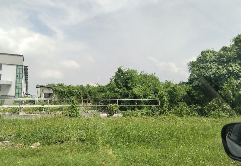 9.41 acres Freehold Agriculture Land Zone Industrial