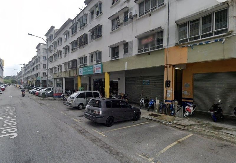 Dataran Otomobil, Seksyen 15