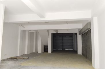 Dataran Otomobil, Seksyen 15