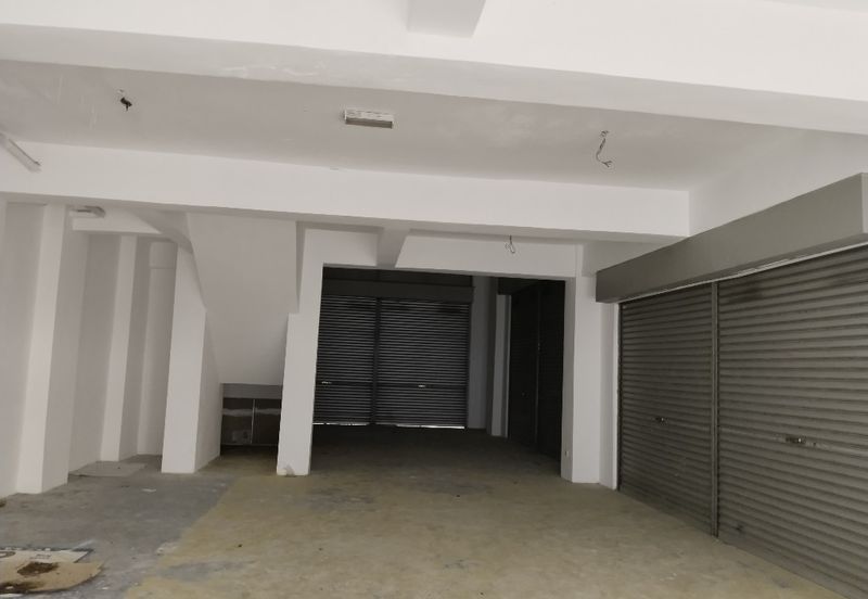 Dataran Otomobil, Seksyen 15