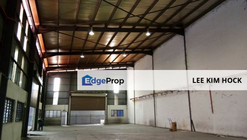 Semi-D Factory  In Taman Klang Utama, Klang For Sale, Selangor, Klang