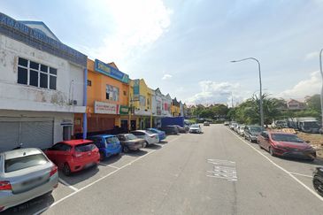 Kosmopleks, Bandar Baru Salak Tinggi
