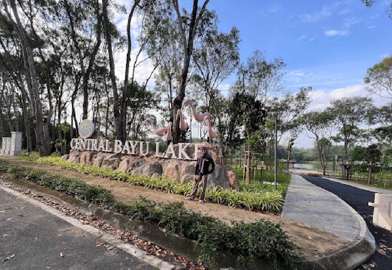 Bayu Lakehomes