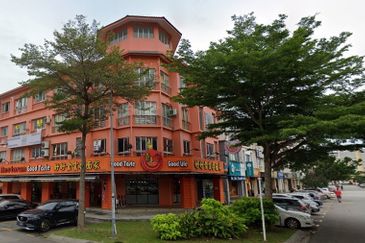 Corner Lot Office In Setia Prima, Setia Alam For Rent, Big Size