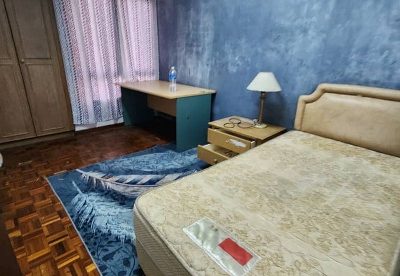 Villa Putra Condominium