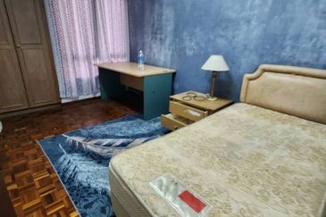 Villa Putra Condominium