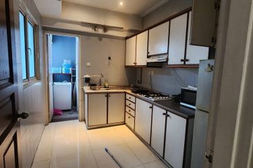 Villa Putra Condominium