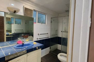 Villa Putra Condominium