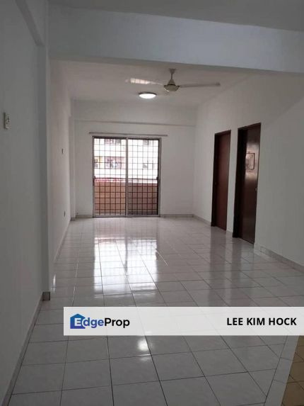 Perdana Villa Apartment In Klang ( Off Jalan Sungai Jati ) Klang For Sale / Let, Selangor, Klang